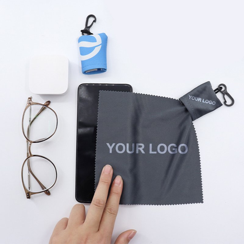	Brillenputztuch mit Logo
